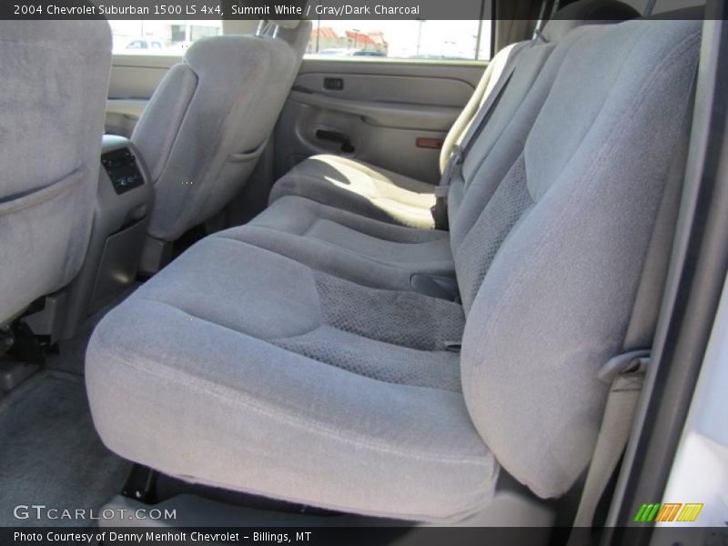 Summit White / Gray/Dark Charcoal 2004 Chevrolet Suburban 1500 LS 4x4