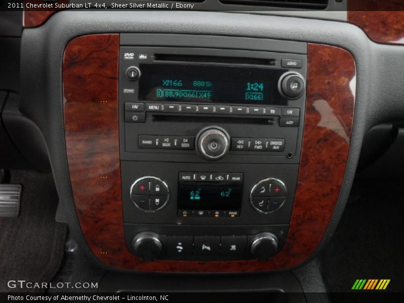 Sheer Silver Metallic / Ebony 2011 Chevrolet Suburban LT 4x4