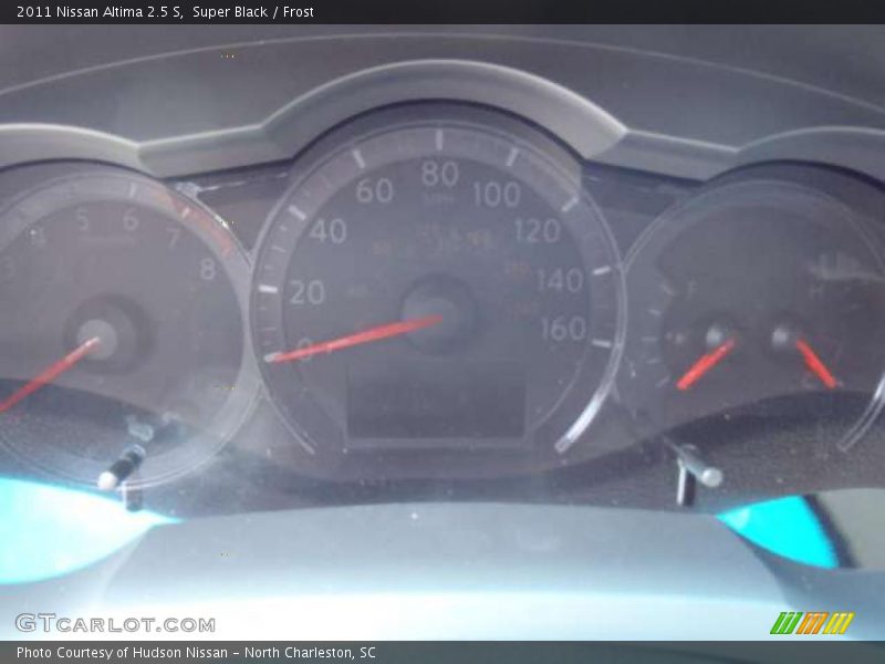 Super Black / Frost 2011 Nissan Altima 2.5 S