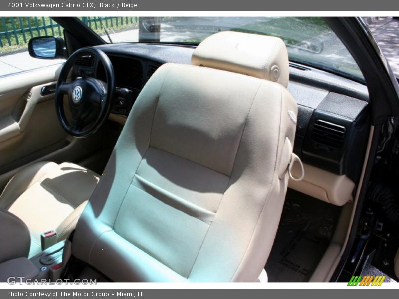 Black / Beige 2001 Volkswagen Cabrio GLX