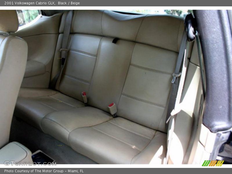 Black / Beige 2001 Volkswagen Cabrio GLX