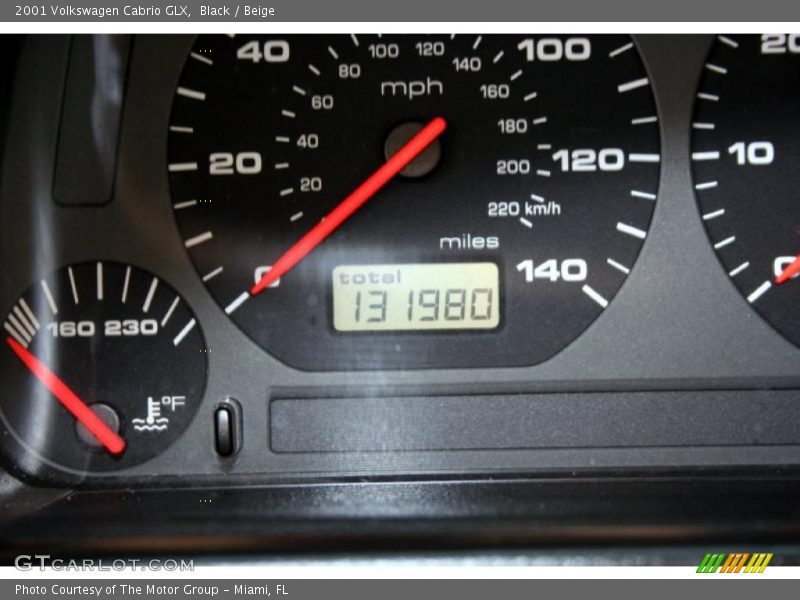 Black / Beige 2001 Volkswagen Cabrio GLX