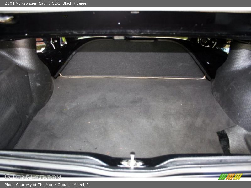 Black / Beige 2001 Volkswagen Cabrio GLX