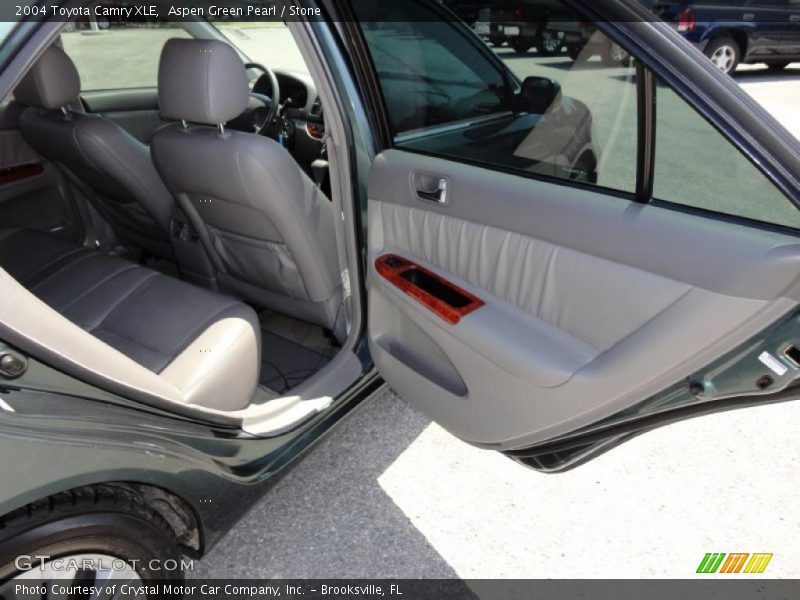 Aspen Green Pearl / Stone 2004 Toyota Camry XLE