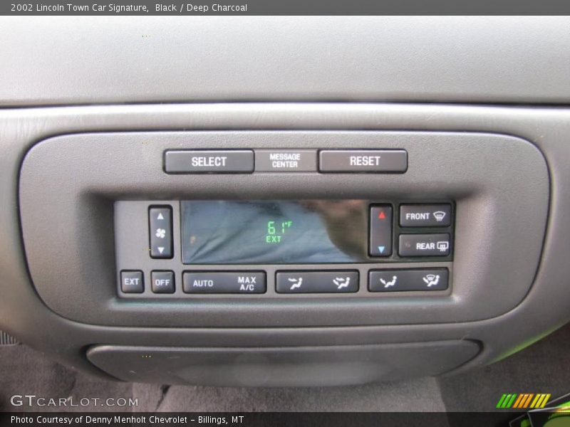 Controls of 2002 Town Car Signature