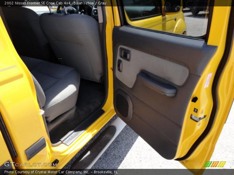 Solar Yellow / Gray 2002 Nissan Frontier SE Crew Cab 4x4