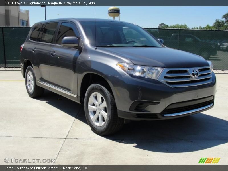 Magnetic Gray Metallic / Ash 2011 Toyota Highlander