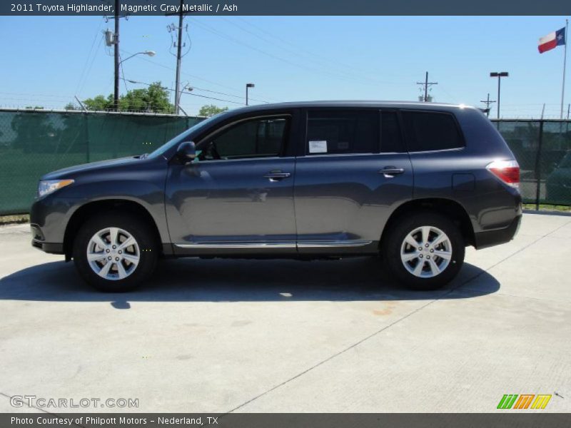Magnetic Gray Metallic / Ash 2011 Toyota Highlander