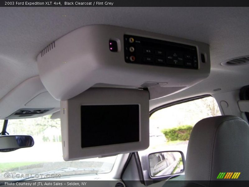 Black Clearcoat / Flint Grey 2003 Ford Expedition XLT 4x4