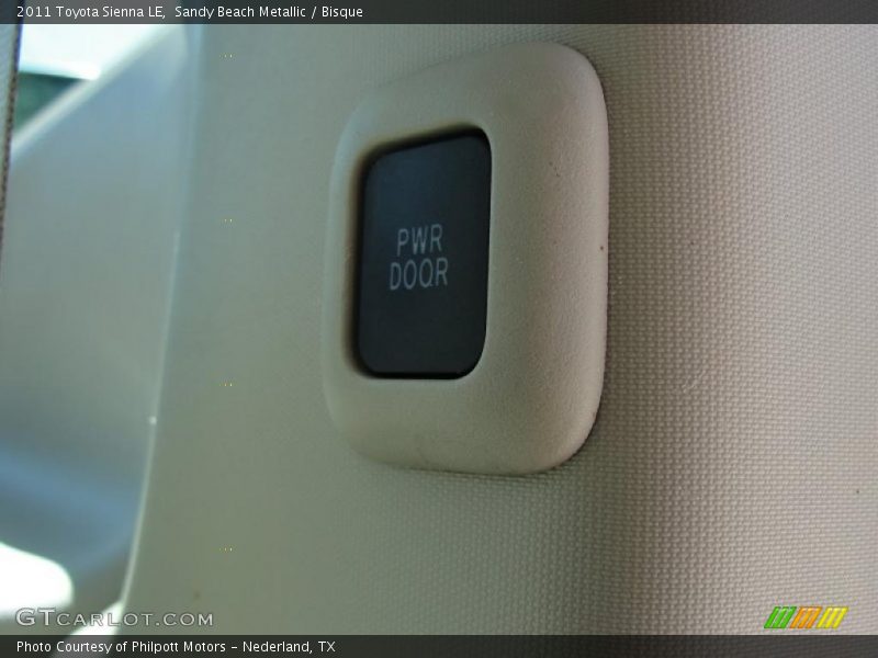 Sandy Beach Metallic / Bisque 2011 Toyota Sienna LE