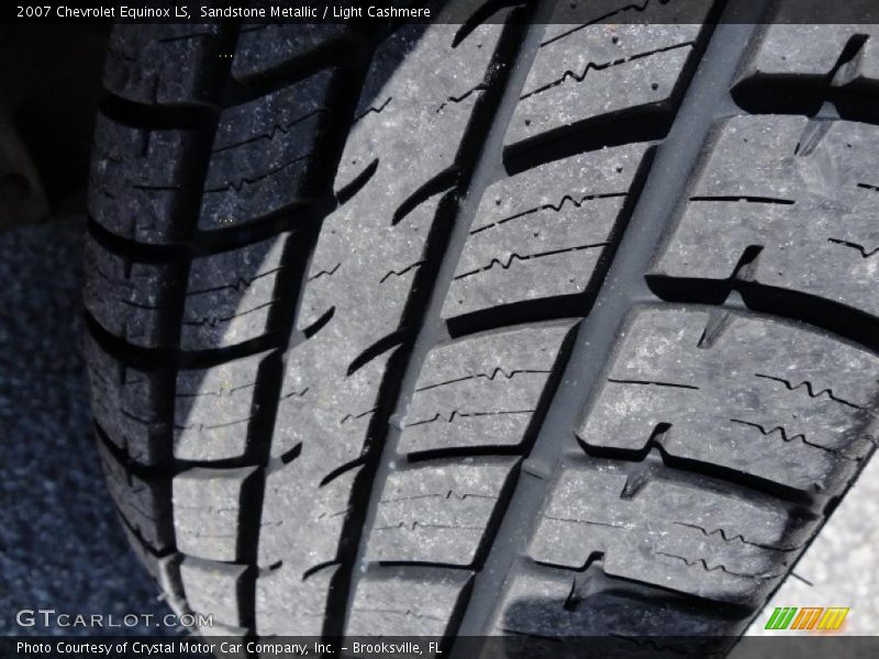 Sandstone Metallic / Light Cashmere 2007 Chevrolet Equinox LS