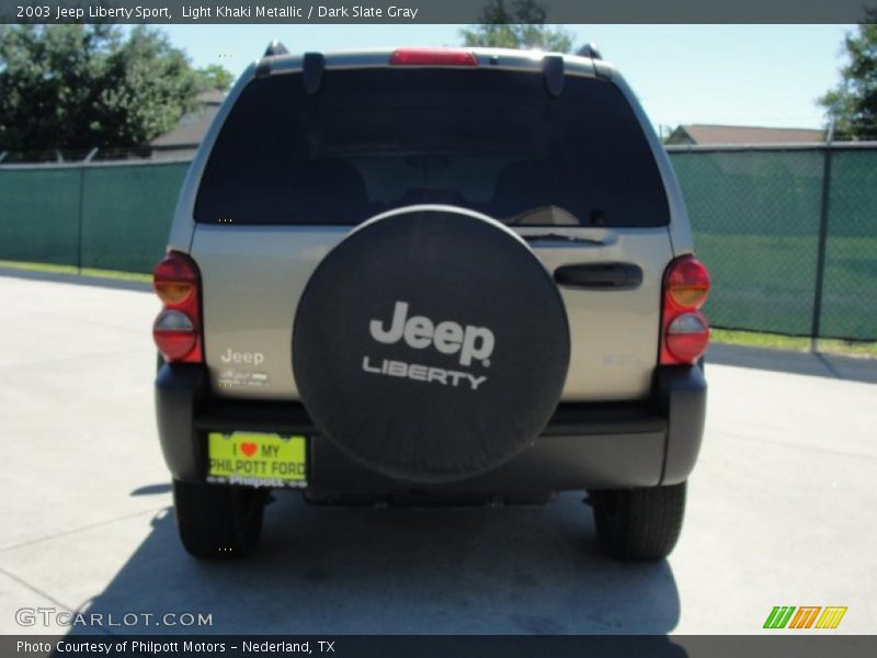 Light Khaki Metallic / Dark Slate Gray 2003 Jeep Liberty Sport