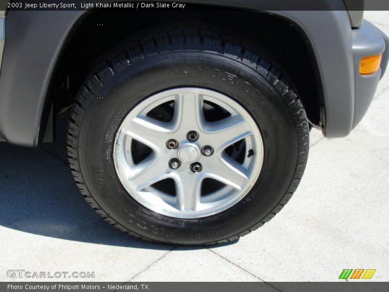 Light Khaki Metallic / Dark Slate Gray 2003 Jeep Liberty Sport