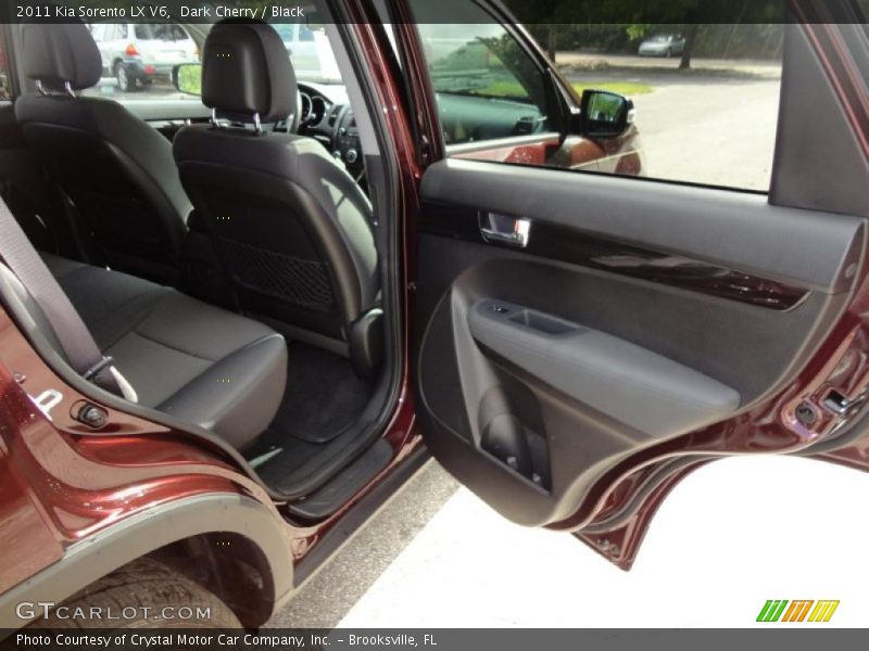Dark Cherry / Black 2011 Kia Sorento LX V6