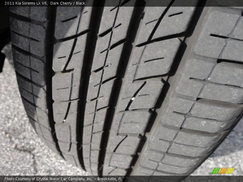 Dark Cherry / Black 2011 Kia Sorento LX V6