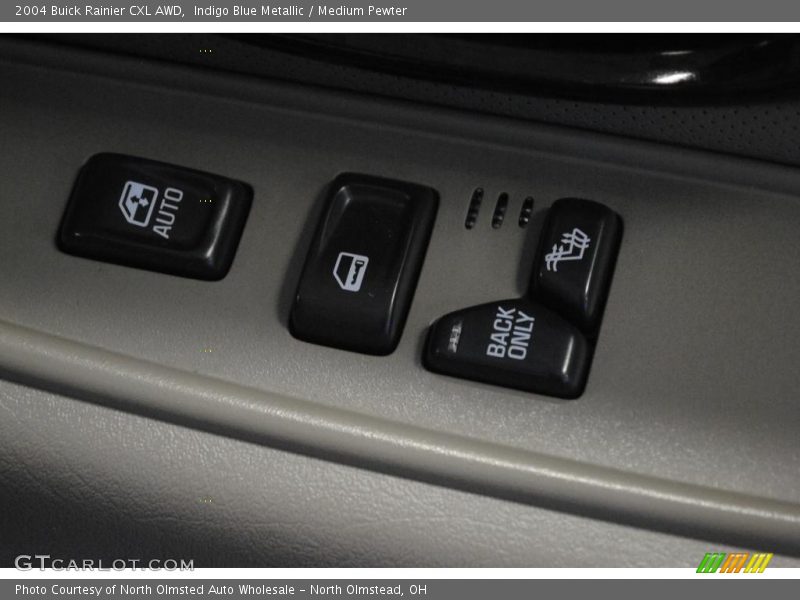 Indigo Blue Metallic / Medium Pewter 2004 Buick Rainier CXL AWD