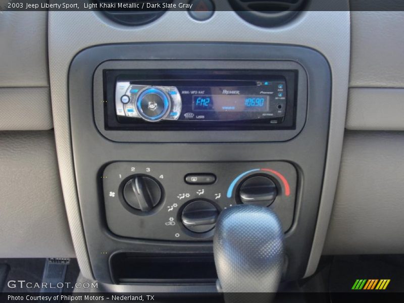 Light Khaki Metallic / Dark Slate Gray 2003 Jeep Liberty Sport