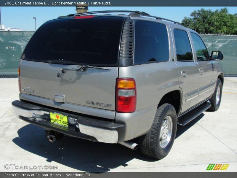 Light Pewter Metallic / Tan/Neutral 2001 Chevrolet Tahoe LT