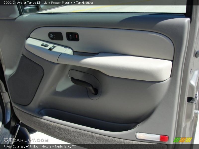 Light Pewter Metallic / Tan/Neutral 2001 Chevrolet Tahoe LT