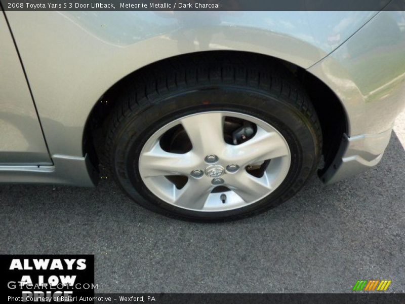 Meteorite Metallic / Dark Charcoal 2008 Toyota Yaris S 3 Door Liftback