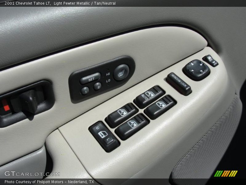 Light Pewter Metallic / Tan/Neutral 2001 Chevrolet Tahoe LT