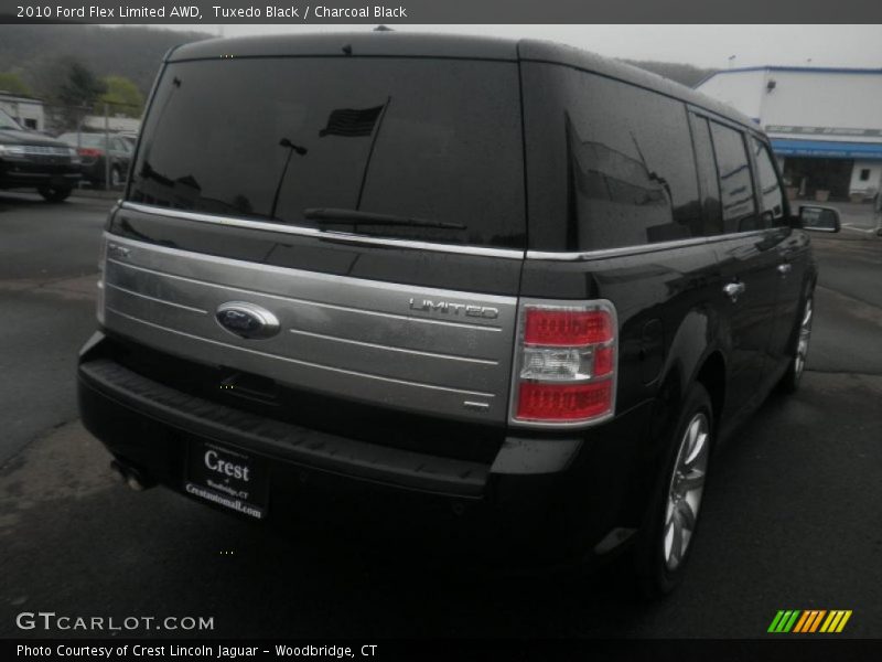 Tuxedo Black / Charcoal Black 2010 Ford Flex Limited AWD