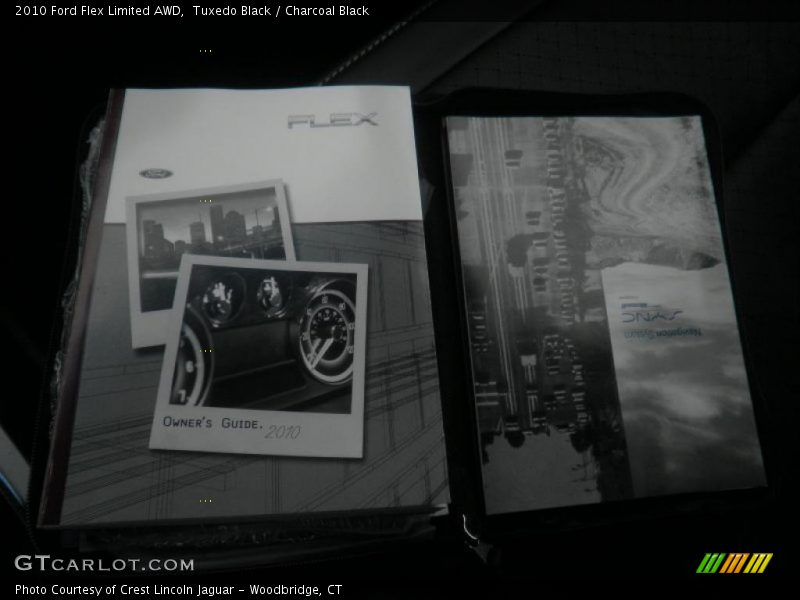 Tuxedo Black / Charcoal Black 2010 Ford Flex Limited AWD