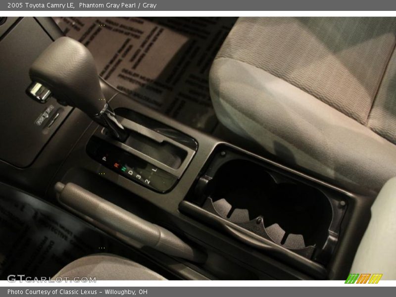 Phantom Gray Pearl / Gray 2005 Toyota Camry LE