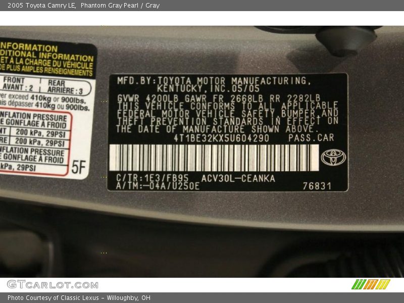 Phantom Gray Pearl / Gray 2005 Toyota Camry LE