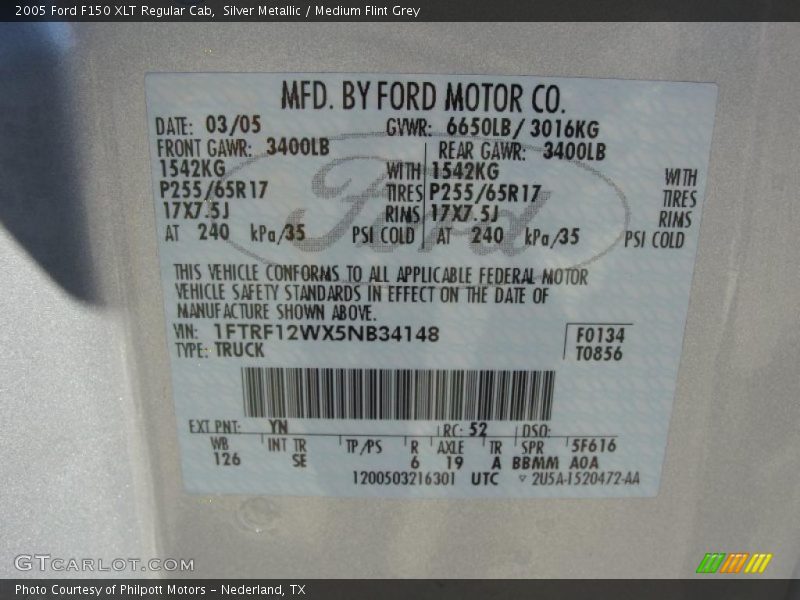 Silver Metallic / Medium Flint Grey 2005 Ford F150 XLT Regular Cab