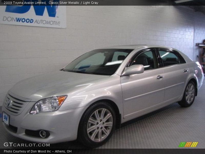 Classic Silver Metallic / Light Gray 2009 Toyota Avalon Limited