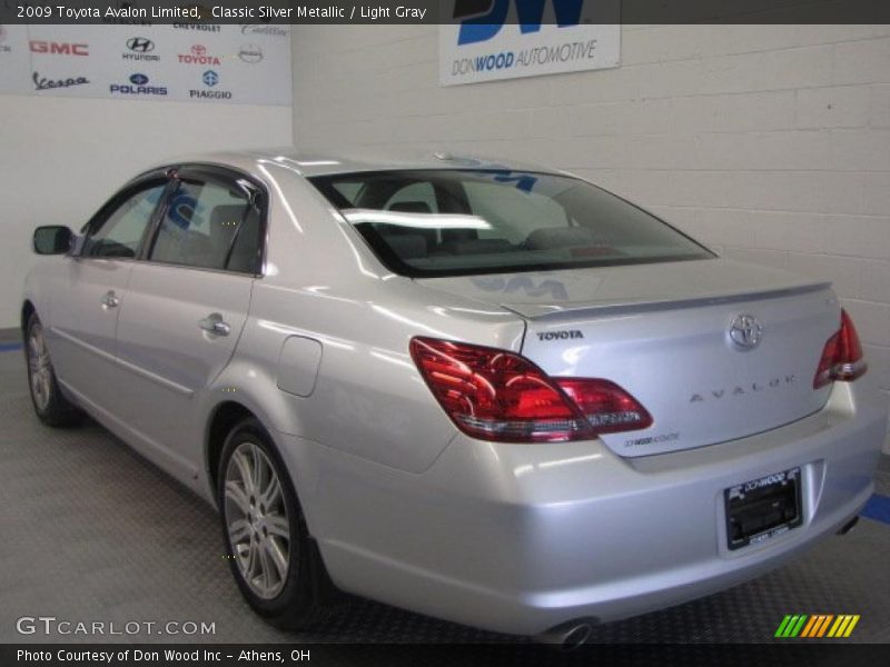 Classic Silver Metallic / Light Gray 2009 Toyota Avalon Limited