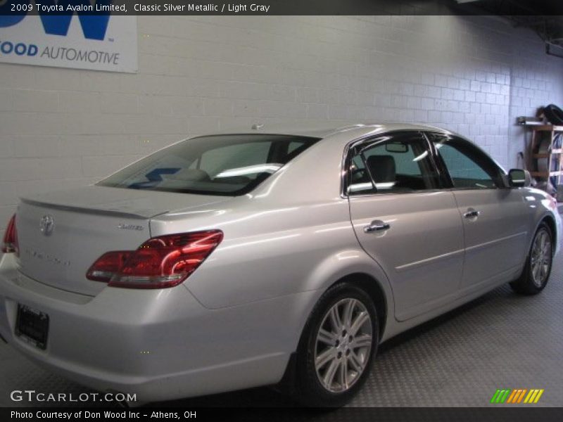 Classic Silver Metallic / Light Gray 2009 Toyota Avalon Limited