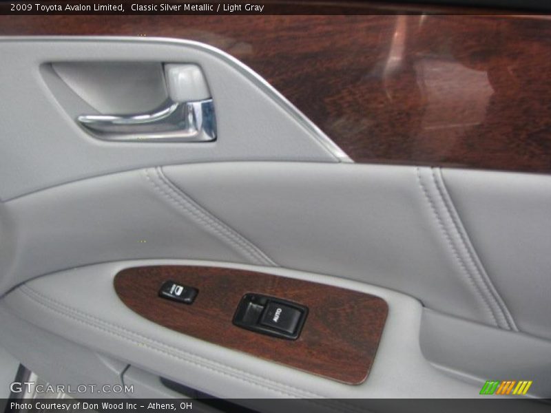 Classic Silver Metallic / Light Gray 2009 Toyota Avalon Limited