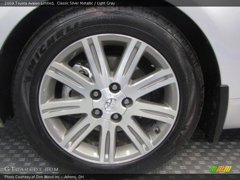 Classic Silver Metallic / Light Gray 2009 Toyota Avalon Limited