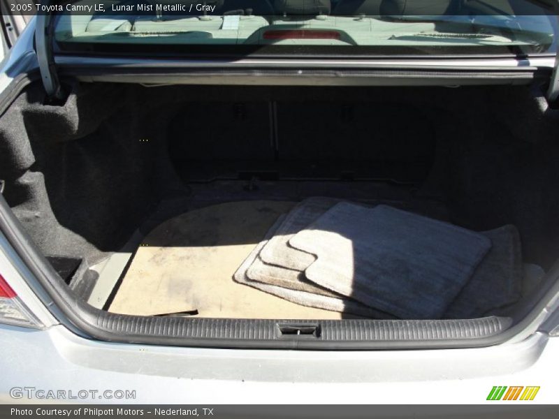 Lunar Mist Metallic / Gray 2005 Toyota Camry LE