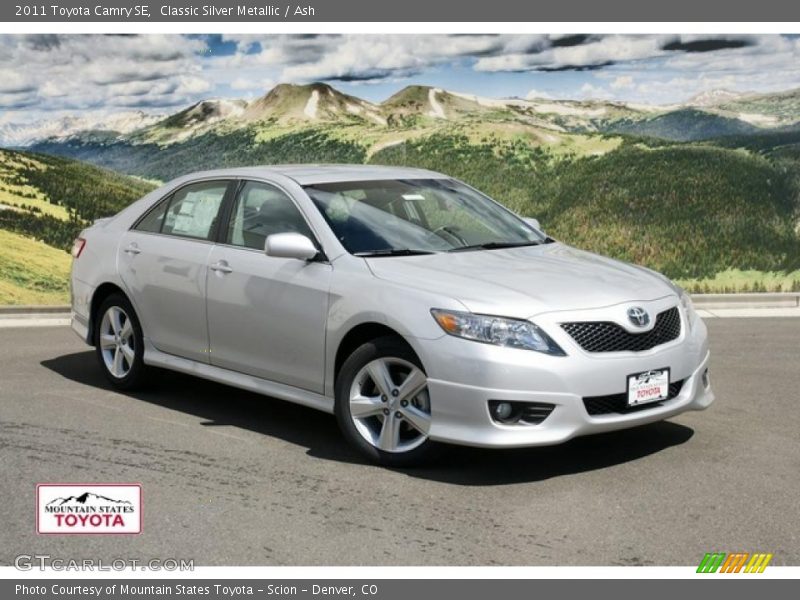 Classic Silver Metallic / Ash 2011 Toyota Camry SE