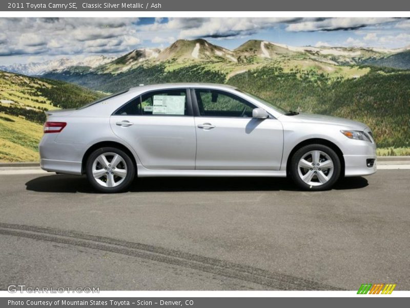 Classic Silver Metallic / Ash 2011 Toyota Camry SE