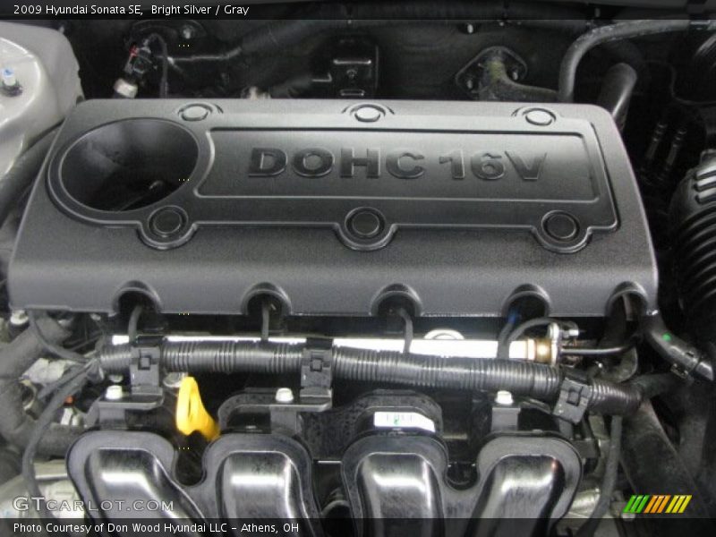 Bright Silver / Gray 2009 Hyundai Sonata SE