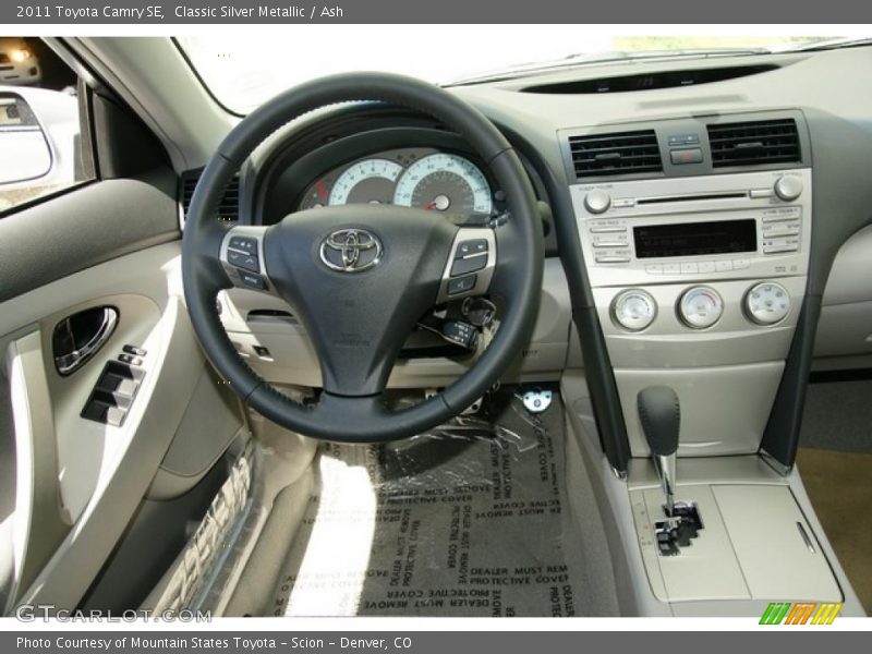 Classic Silver Metallic / Ash 2011 Toyota Camry SE
