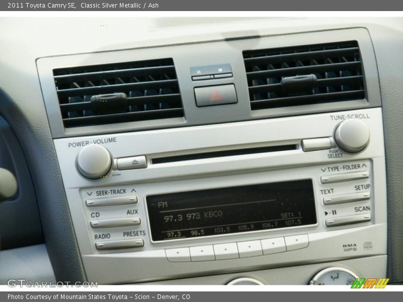 Classic Silver Metallic / Ash 2011 Toyota Camry SE