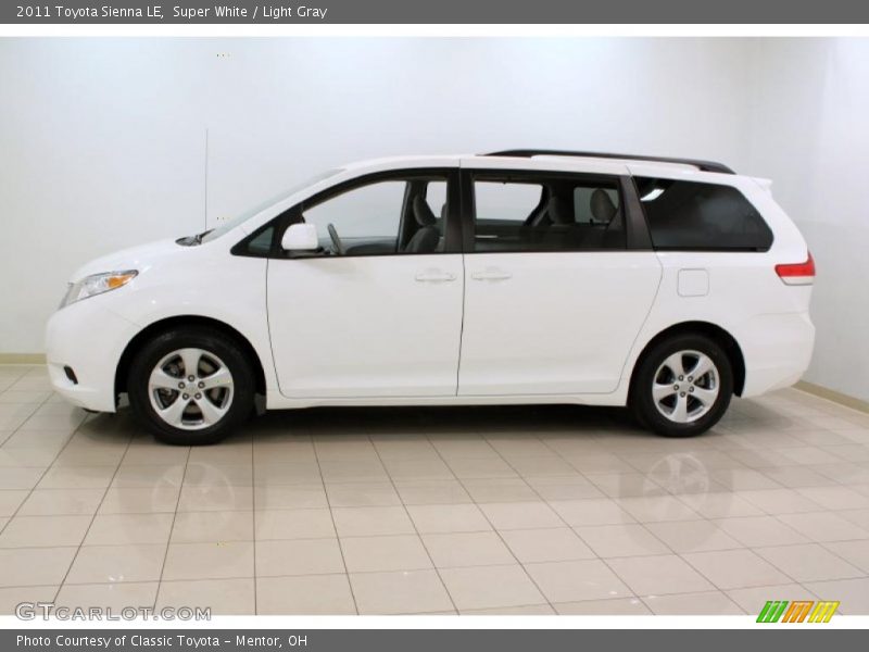 Super White / Light Gray 2011 Toyota Sienna LE