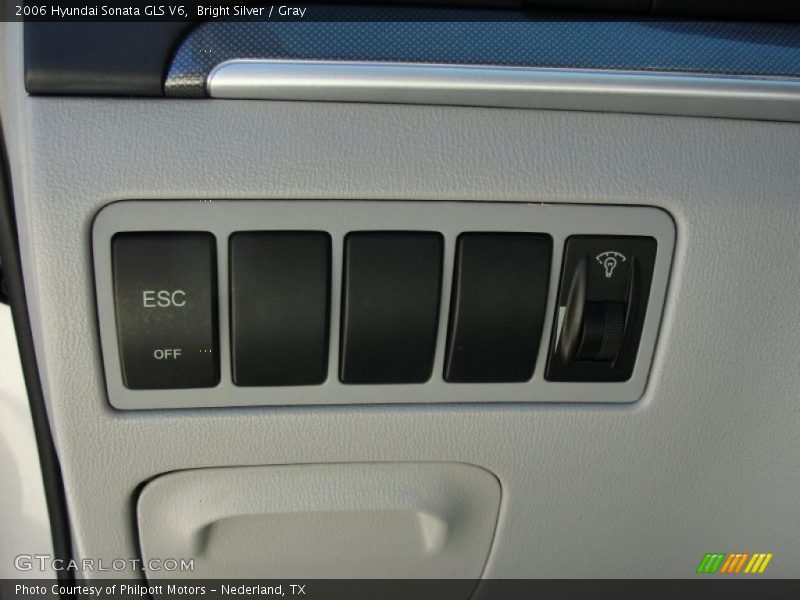 Bright Silver / Gray 2006 Hyundai Sonata GLS V6