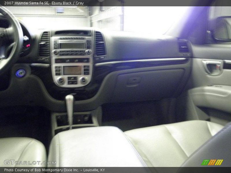 Ebony Black / Gray 2007 Hyundai Santa Fe SE