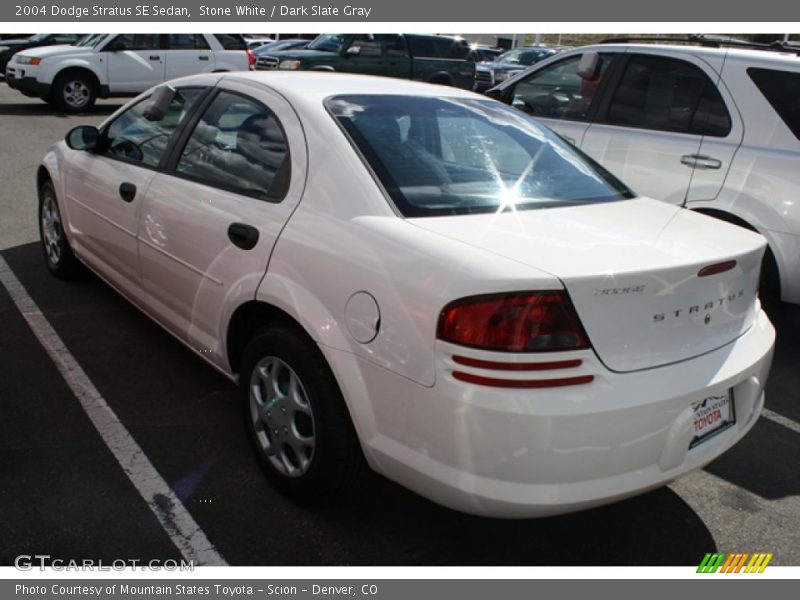 Stone White / Dark Slate Gray 2004 Dodge Stratus SE Sedan