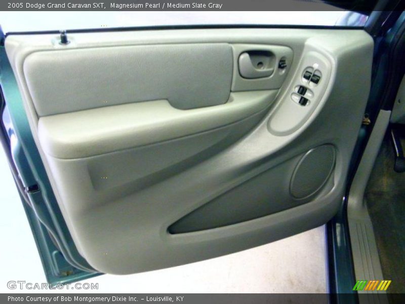 Magnesium Pearl / Medium Slate Gray 2005 Dodge Grand Caravan SXT