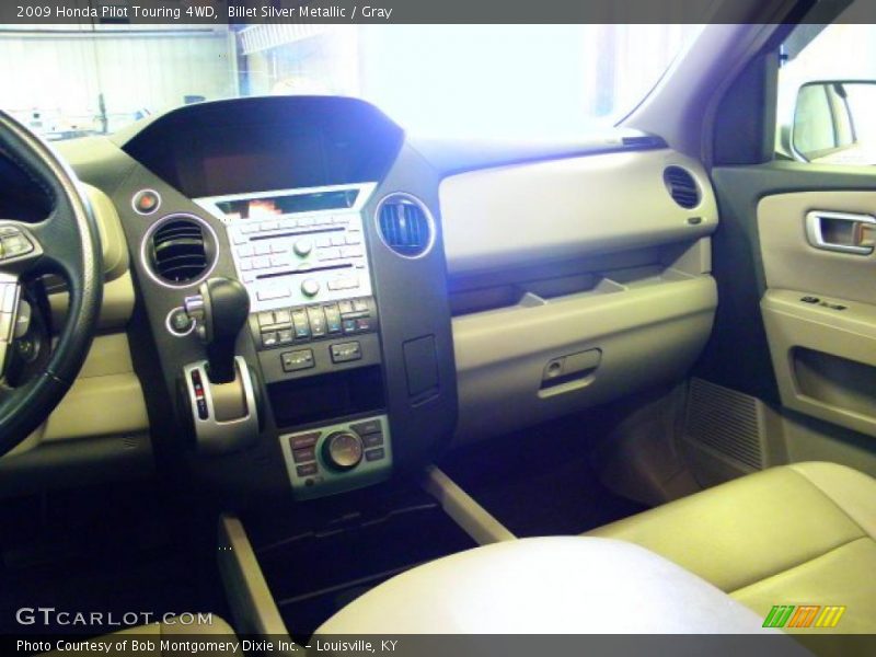 Billet Silver Metallic / Gray 2009 Honda Pilot Touring 4WD
