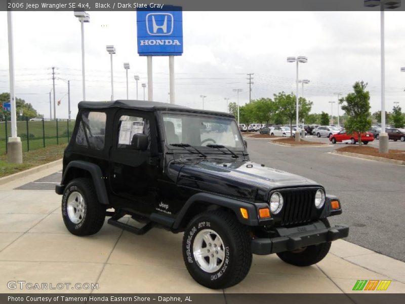 Black / Dark Slate Gray 2006 Jeep Wrangler SE 4x4