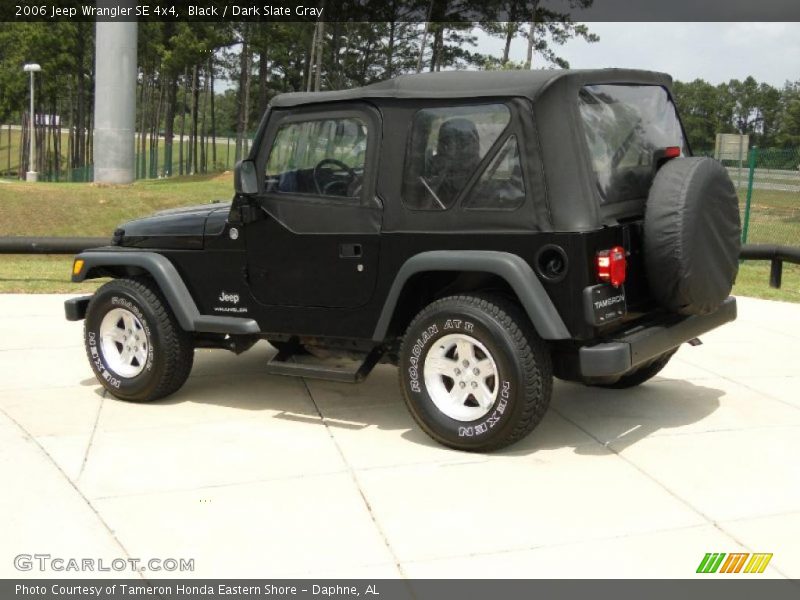 Black / Dark Slate Gray 2006 Jeep Wrangler SE 4x4