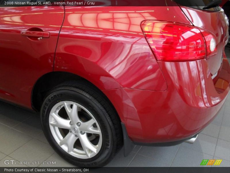 Venom Red Pearl / Gray 2008 Nissan Rogue SL AWD